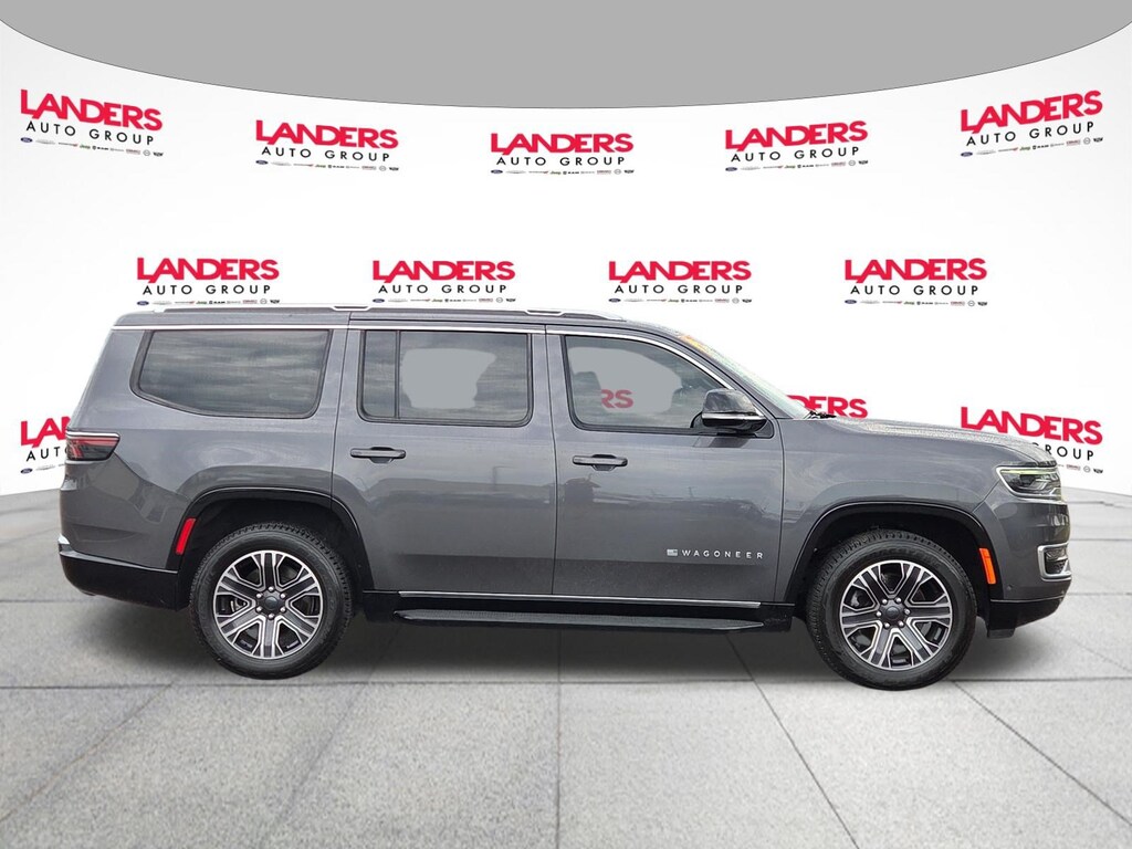 Used 2024 Jeep Wagoneer 4x4