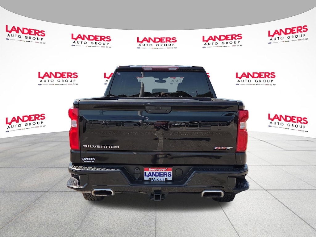 Used 2019 Chevrolet Silverado 1500 RST 4WD Crew Cab 147 RST