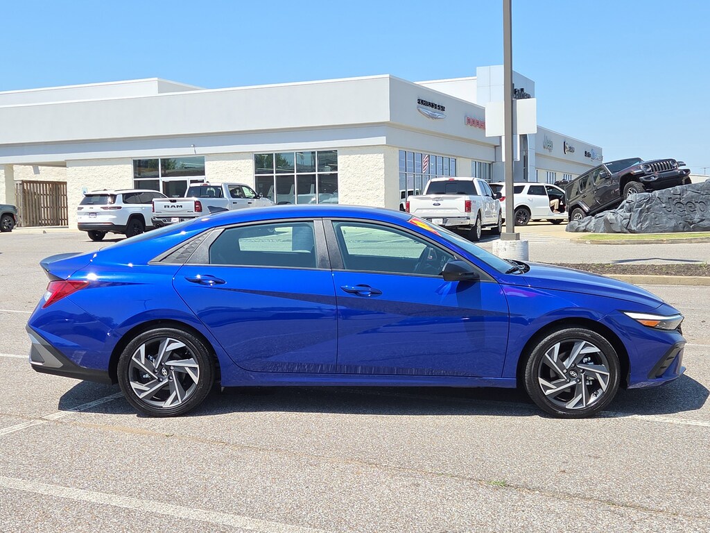 Used 2025 Hyundai Elantra Hybrid SEL Sport SEL Sport DCT