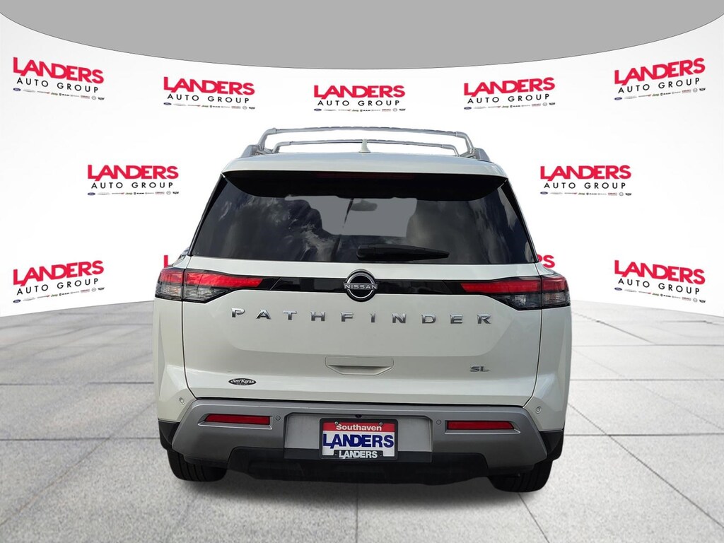 Used 2024 Nissan Pathfinder SL SL 2WD