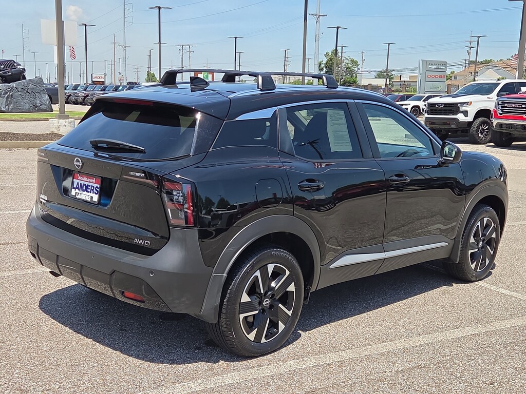 Used 2026 Nissan Kicks SV SV AWD