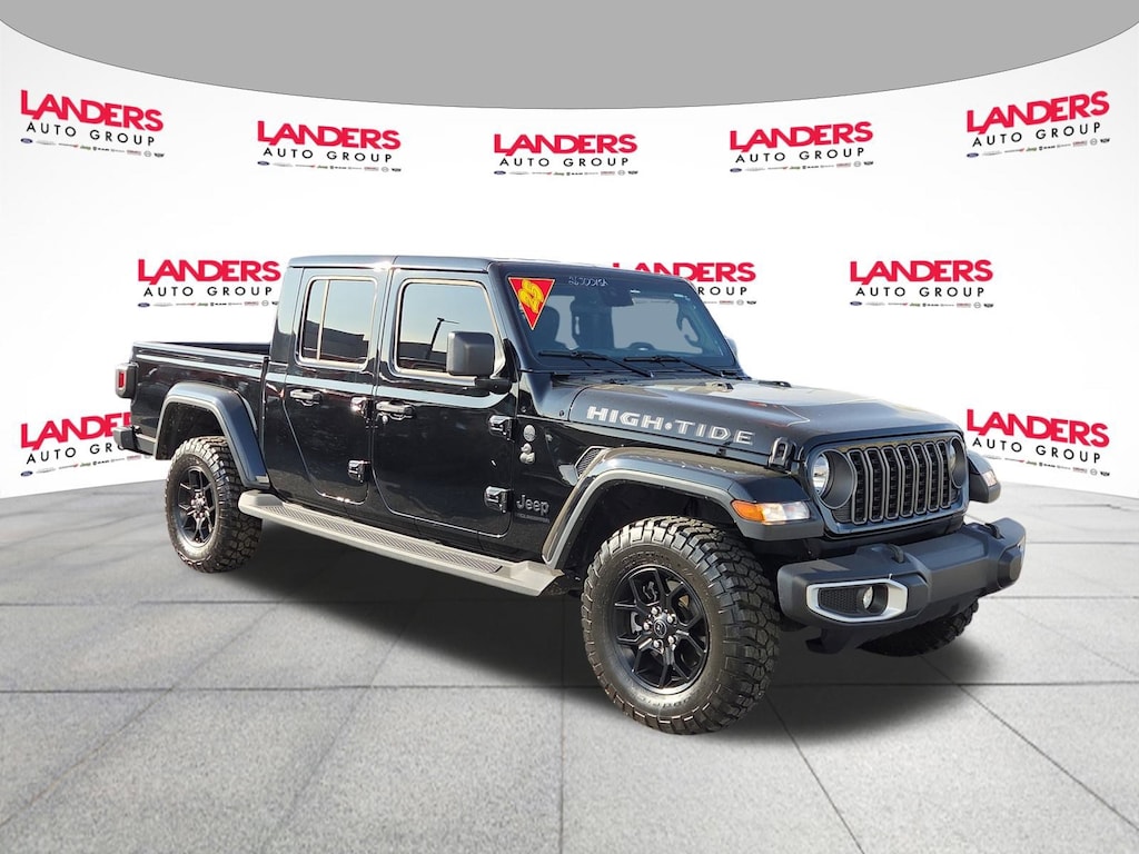 Used 2025 Jeep Gladiator High Tide High Tide 4x4