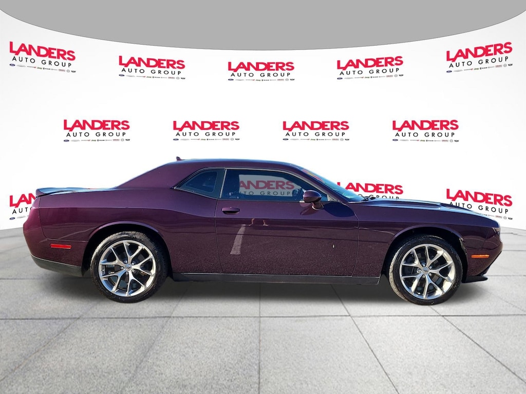Used 2021 Dodge Challenger SXT SXT RWD