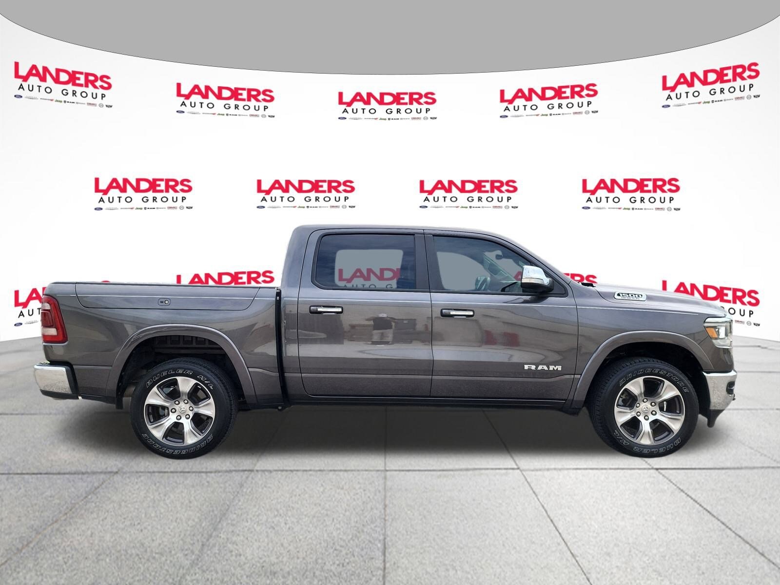 2022 Ram 1500 Laramie photo 2