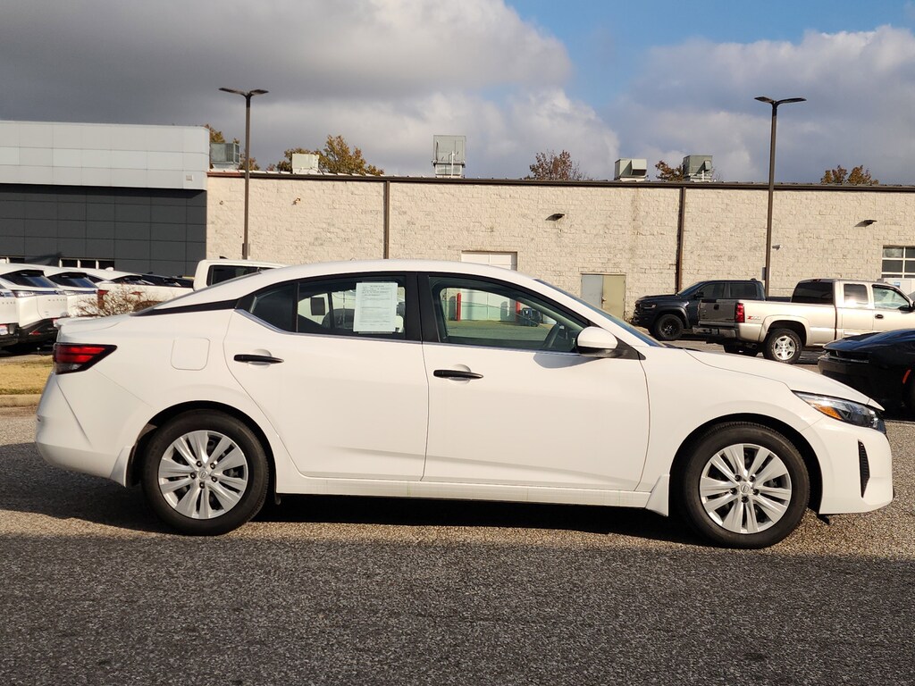 Used 2025 Nissan Sentra S S CVT