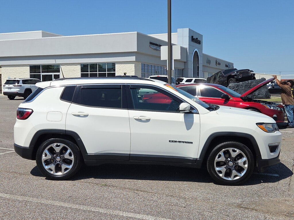 Used 2021 Jeep Compass Limited Limited FWD
