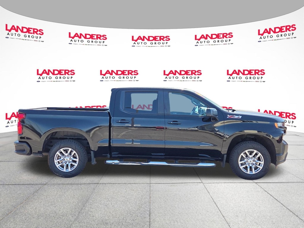 Used 2019 Chevrolet Silverado 1500 RST 4WD Crew Cab 147 RST