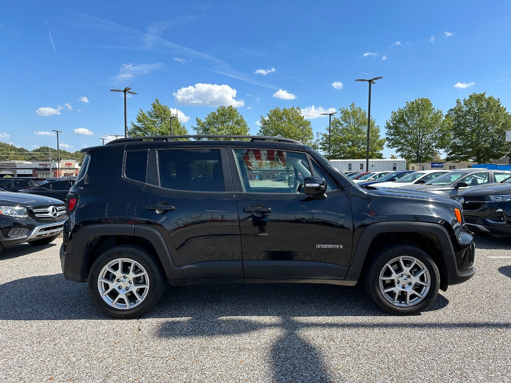 Used 2021 Jeep Renegade Limited with VIN ZACNJDD14MPM27224 for sale in Southaven, MS
