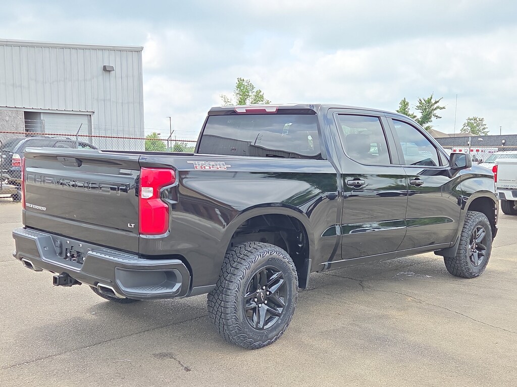 Used 2020 Chevrolet Silverado 1500 LT Trail Boss 4WD Crew Cab 147 LT Trail Boss