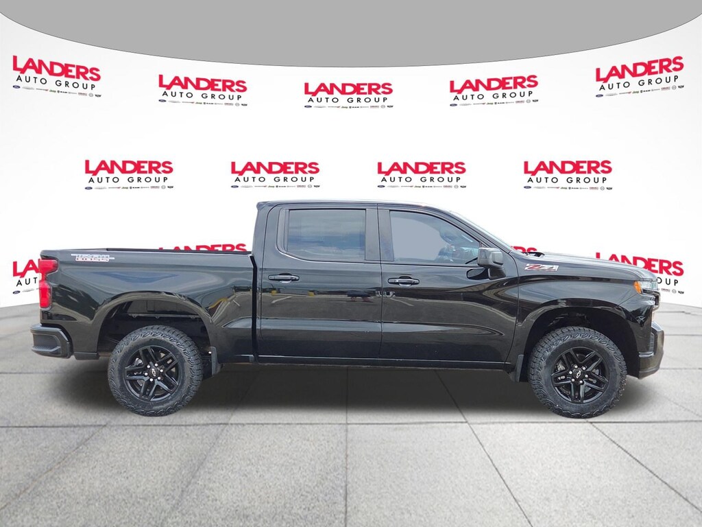 Used 2020 Chevrolet Silverado 1500 LT Trail Boss 4WD Crew Cab 147 LT Trail Boss
