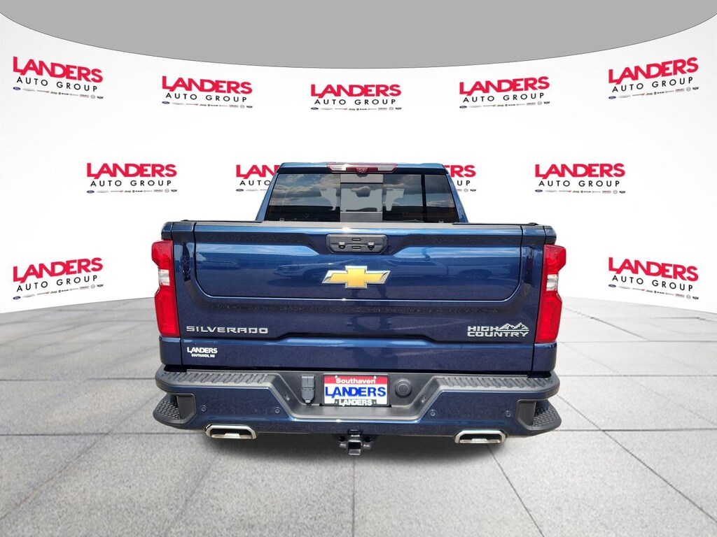 Used 2023 Chevrolet Silverado 1500 High Country 4WD Crew Cab 147 High Country