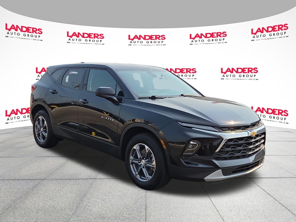 Used 2025 Chevrolet Blazer LT FWD LT w/2LT