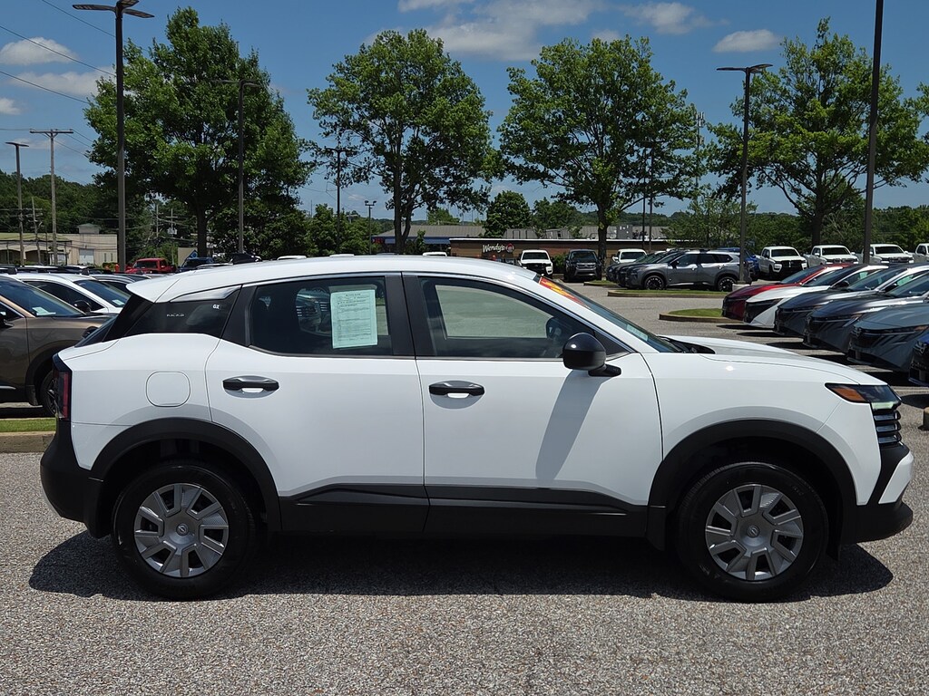 Used 2026 Nissan Kicks S S FWD