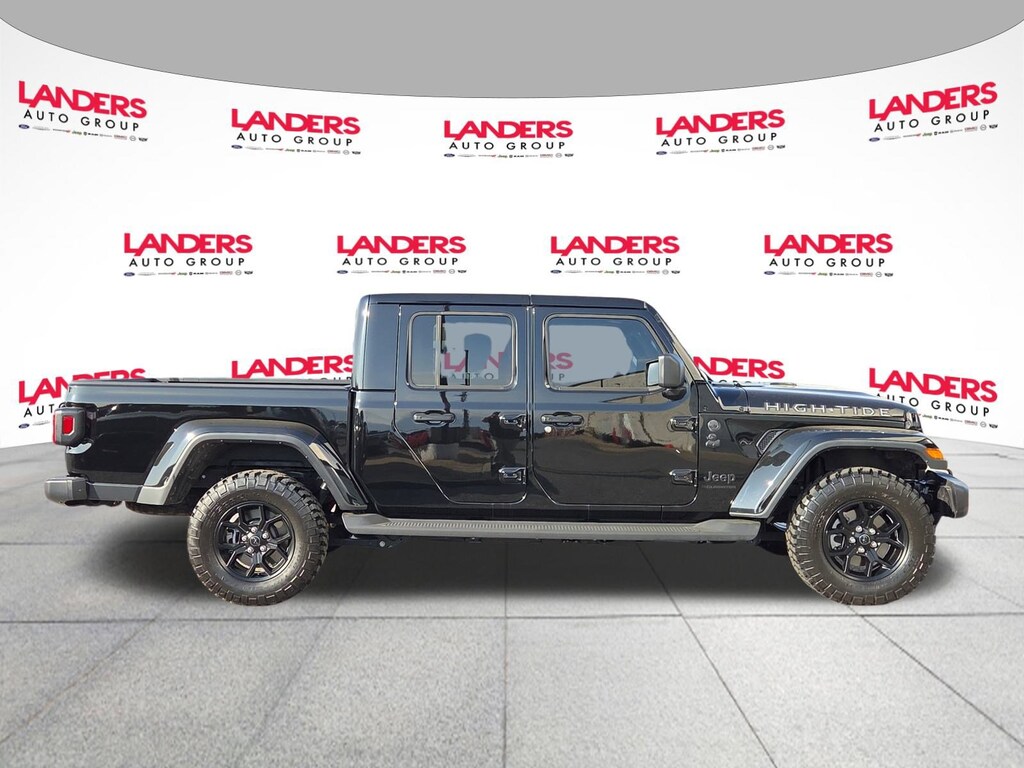 Used 2025 Jeep Gladiator High Tide High Tide 4x4