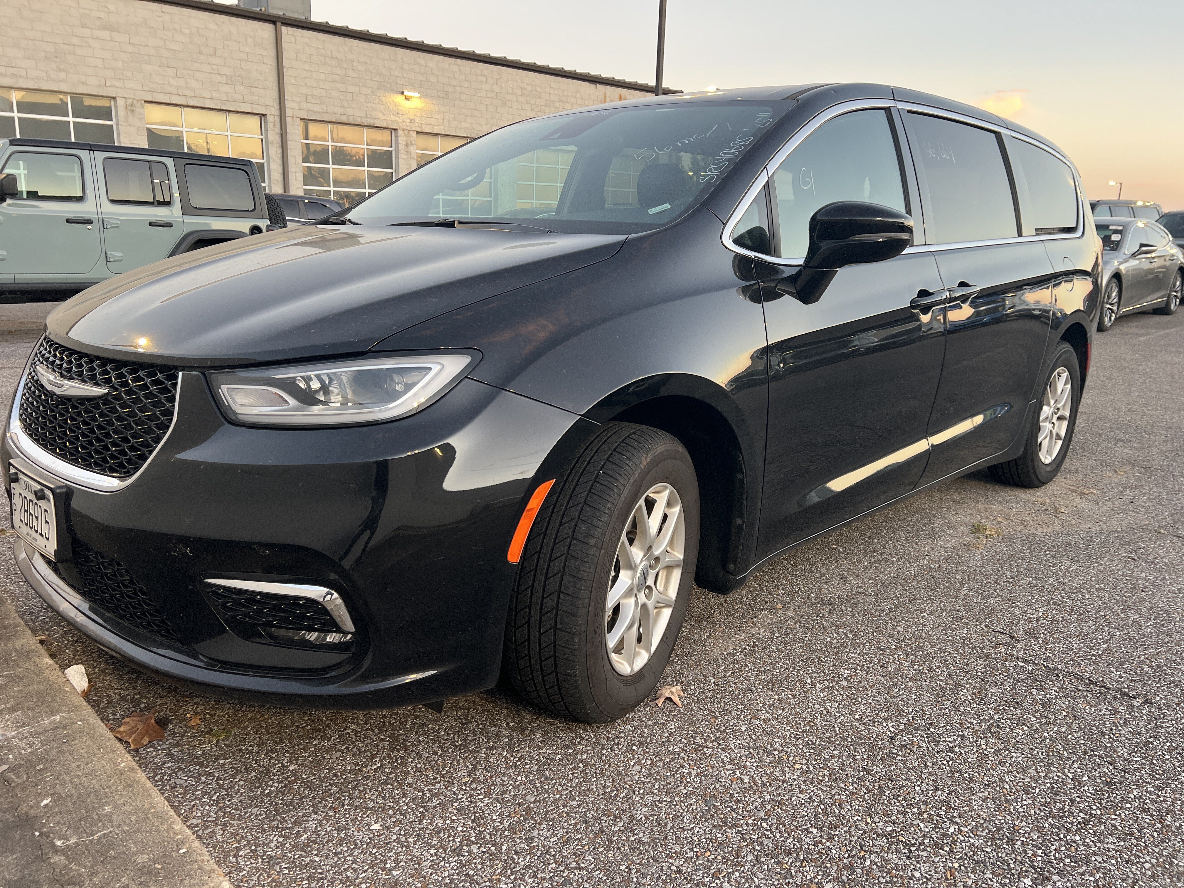 2025 Chrysler Pacifica
