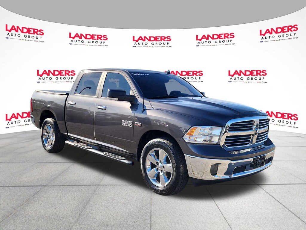 Used 2017 Ram 1500 Big Horn Big Horn 4x4 Crew Cab 57 Box