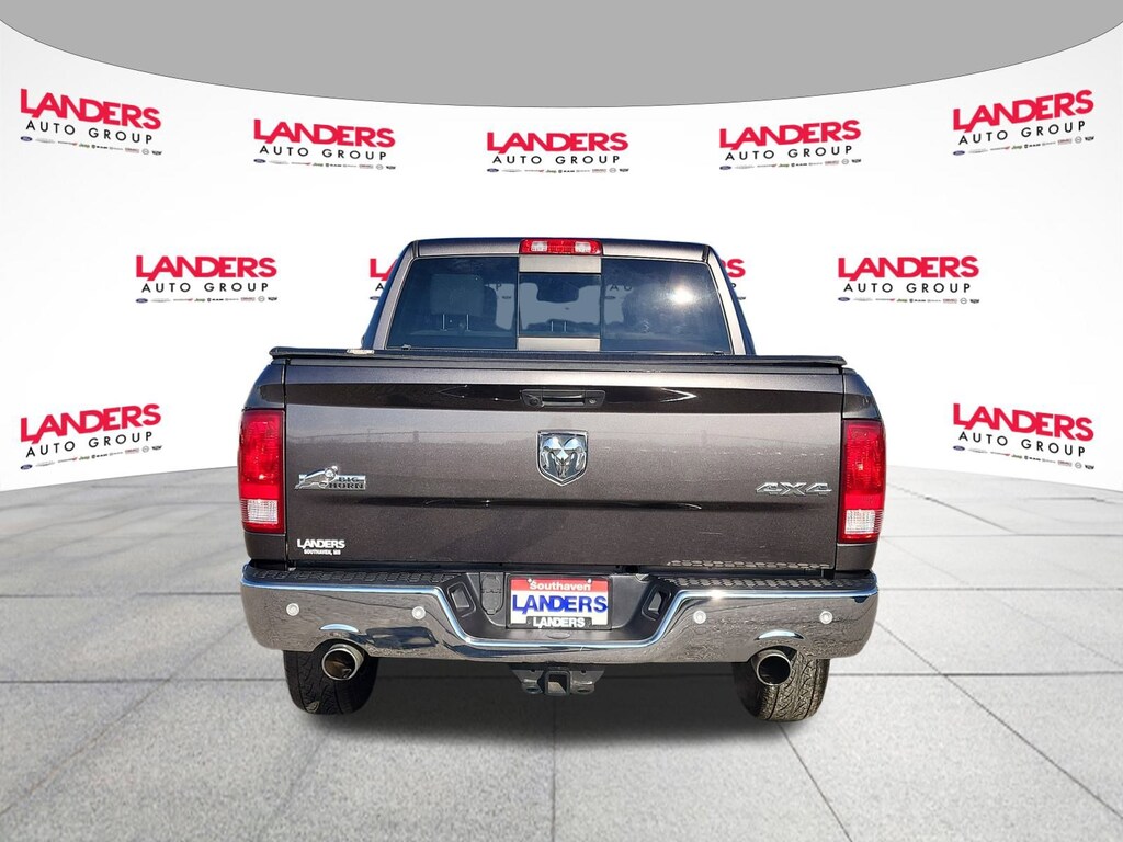 Used 2017 Ram 1500 Big Horn Big Horn 4x4 Crew Cab 57 Box