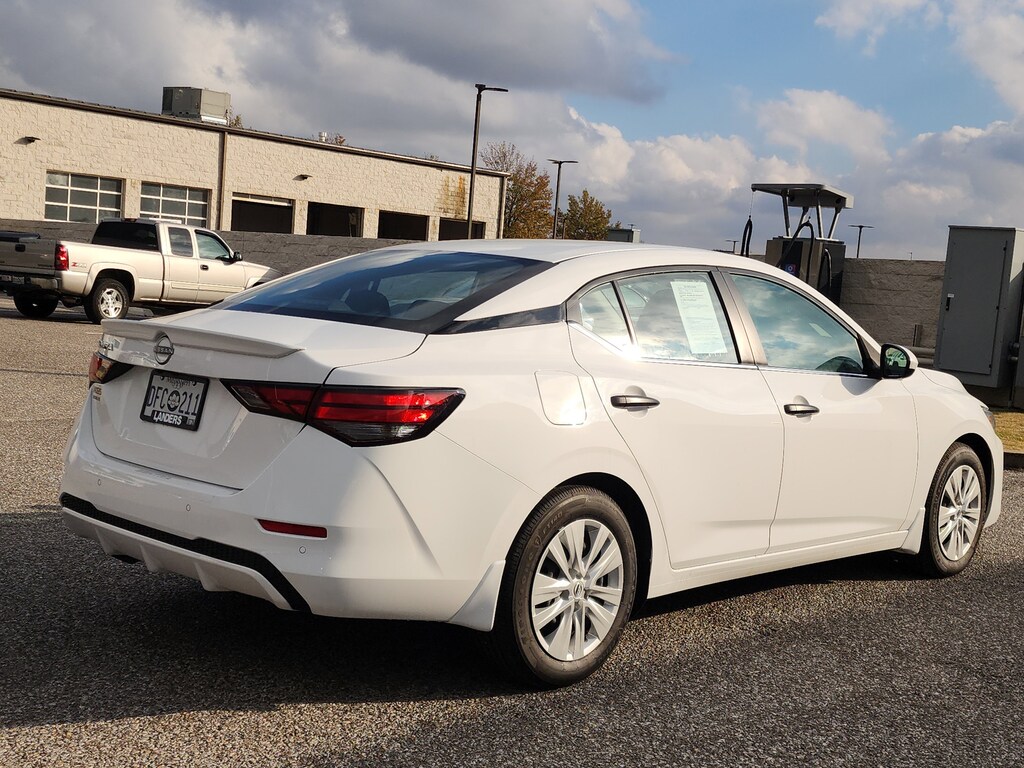 Used 2025 Nissan Sentra S S CVT