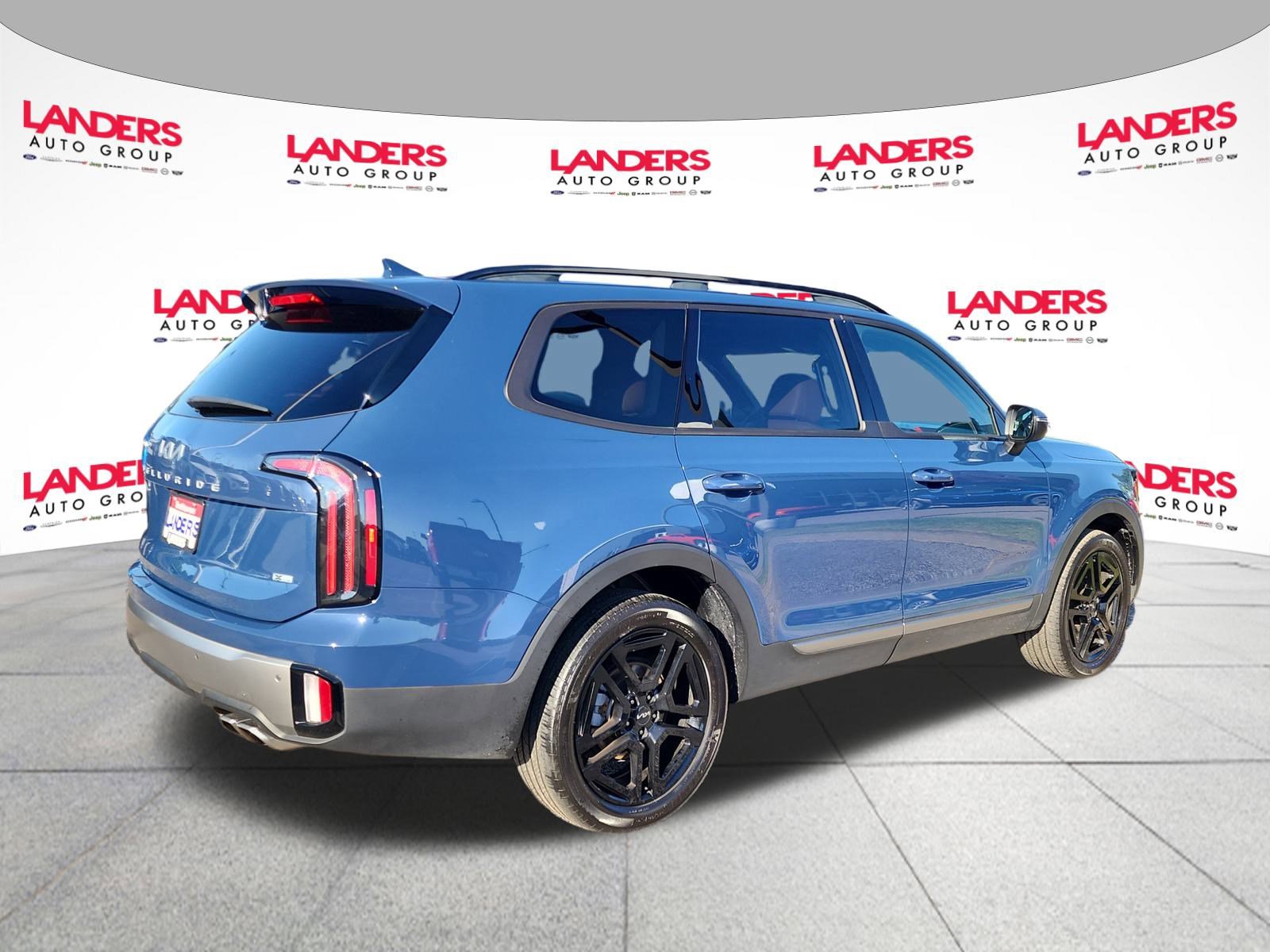 2023 Kia Telluride EX X-Line photo 2