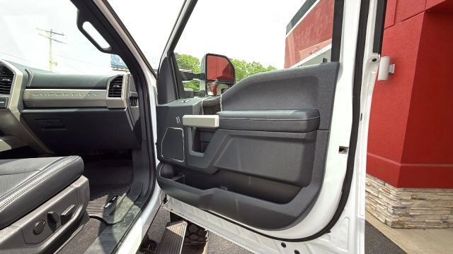 2022 Ford F-250 Super Duty Lariat - Photo 31