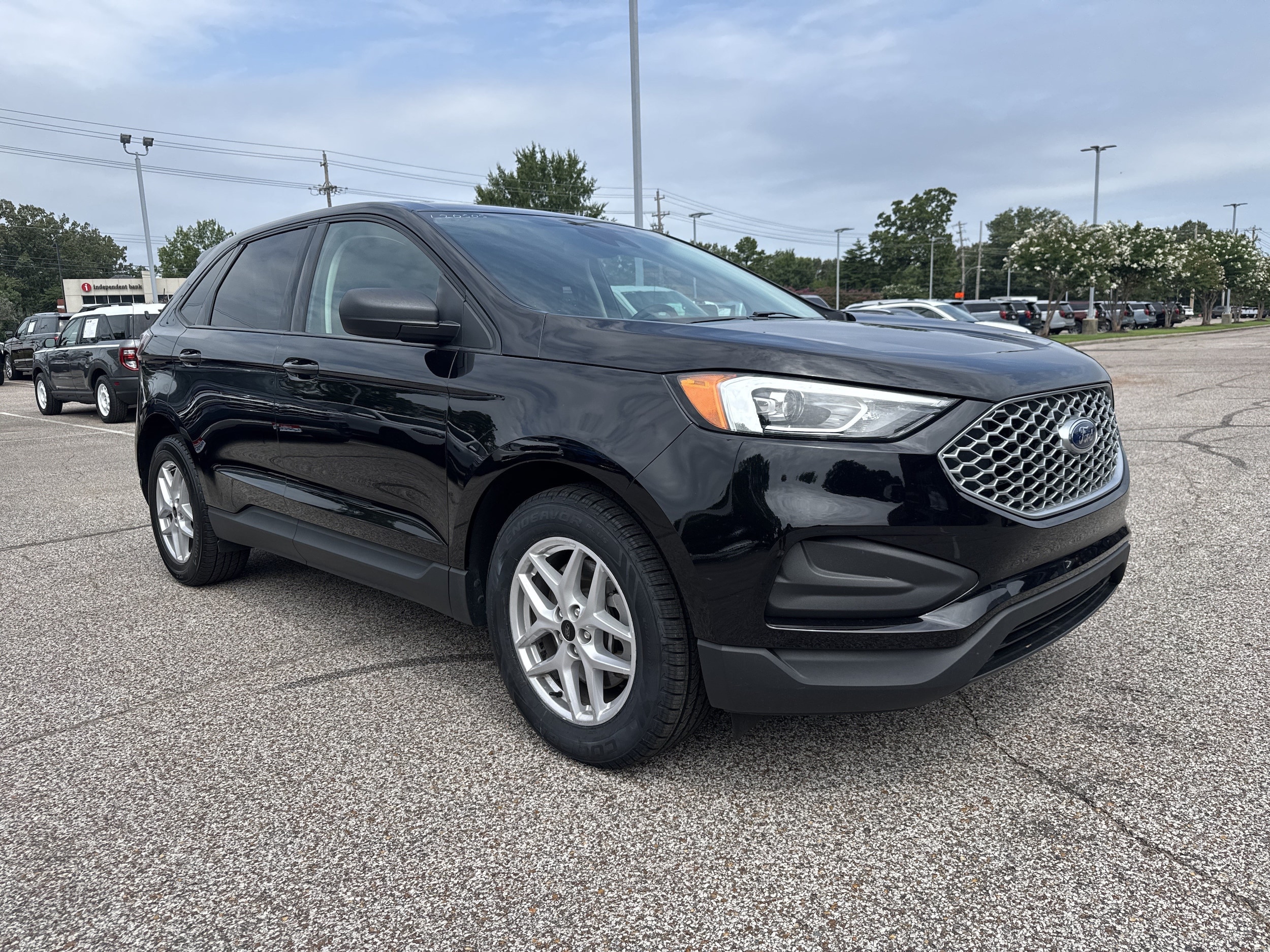 2023 Ford Edge