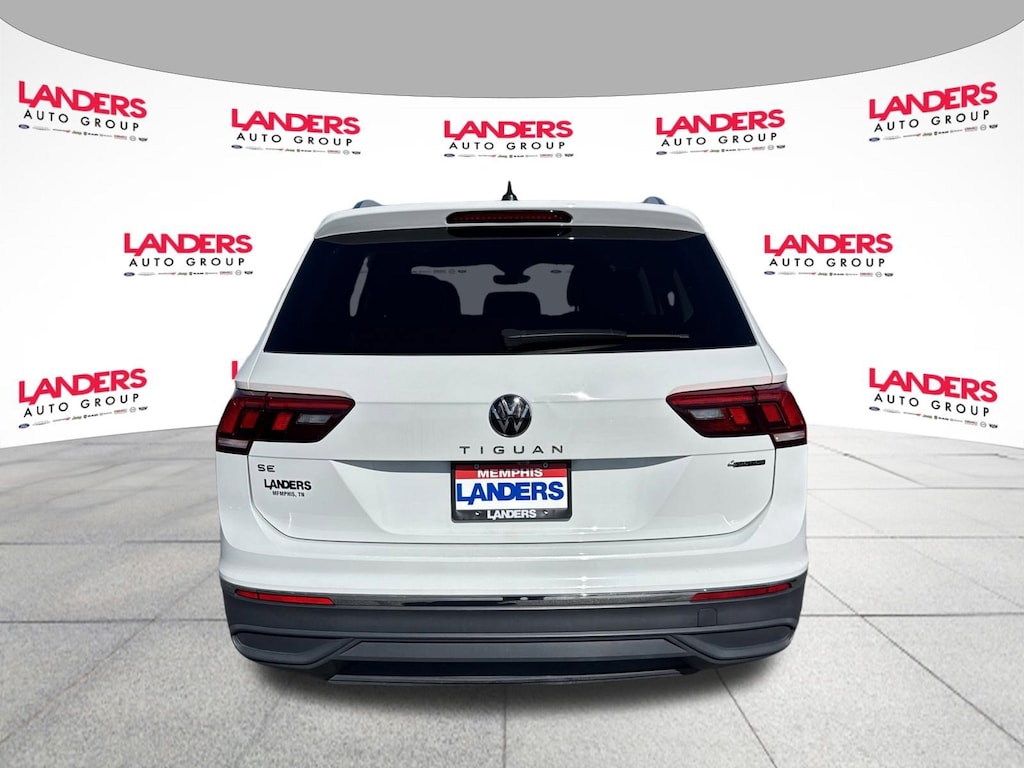 Used 2024 Volkswagen Tiguan SE 2.0T SE 4MOTION