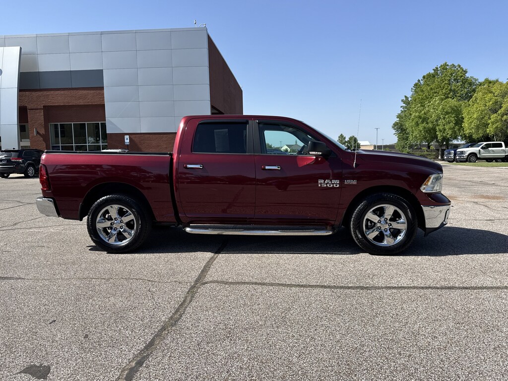 Used 2016 Ram 1500 2WD Crew Cab 140.5 Big Horn