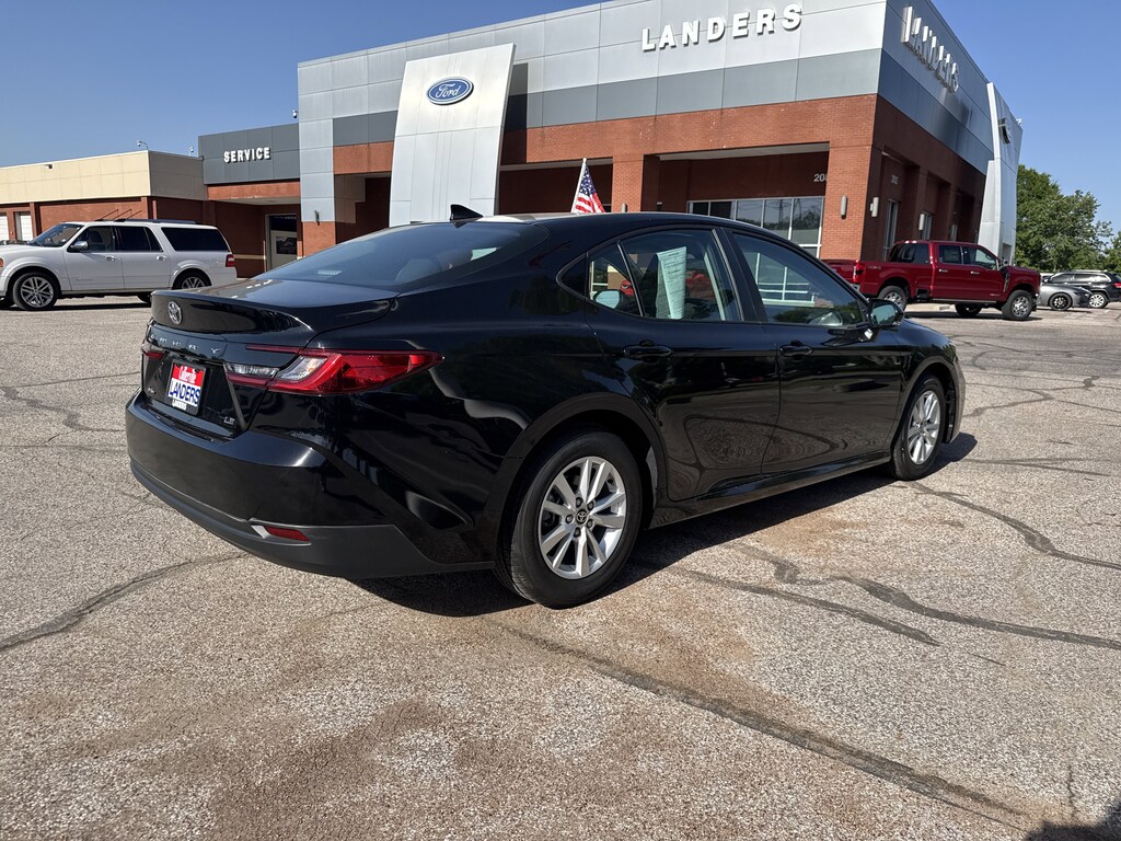 Used 2025 Toyota Camry