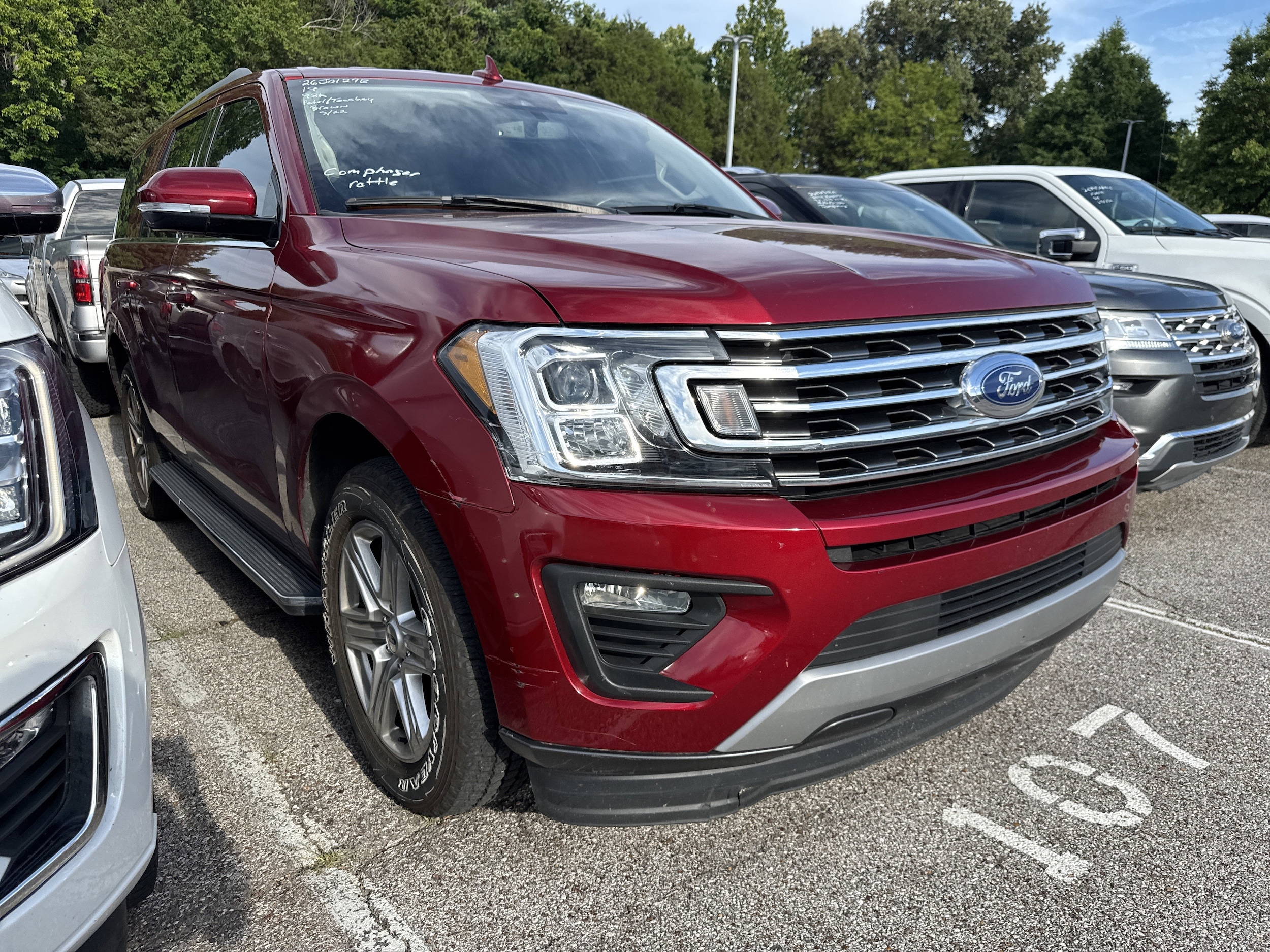 2019 Ford Expedition XLT's photo