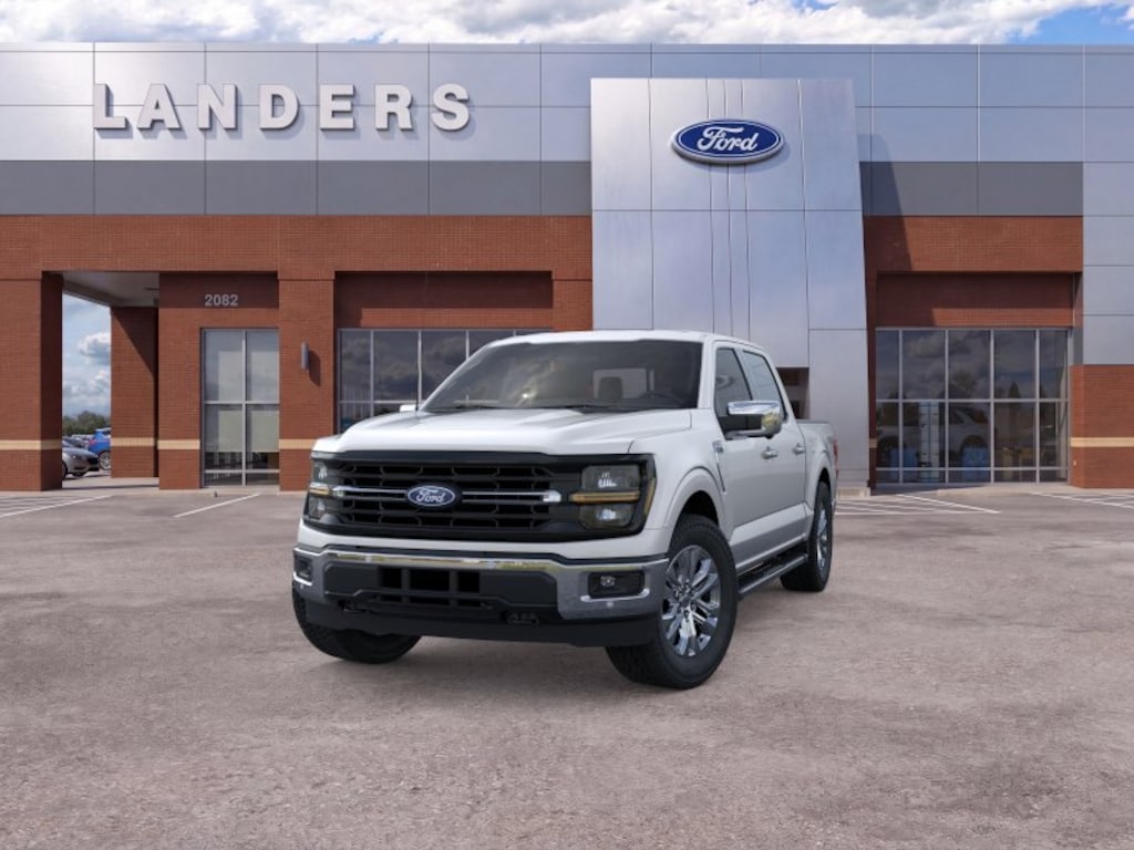 New 2026 Ford F-150 XLT 2026 FORD F-150 XLT CREW CAB 145 WB 4WD