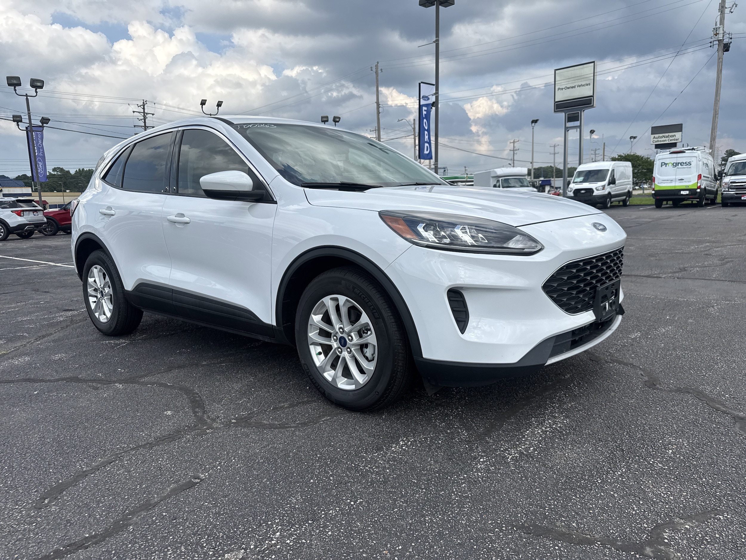 2021 Ford Escape SE Sport Hybrid FWD's photo