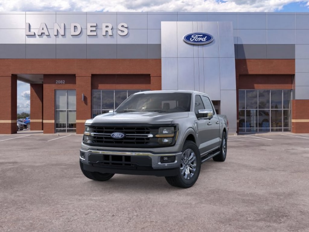 New 2026 Ford F-150 XLT XLT 2WD SuperCrew 5.5 Box