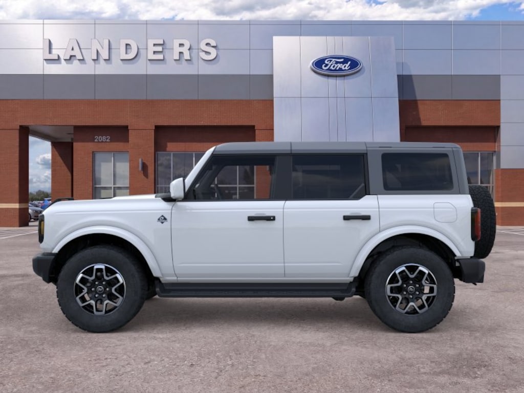 New 2026 Ford Bronco Outer Banks Outer Banks 4x4