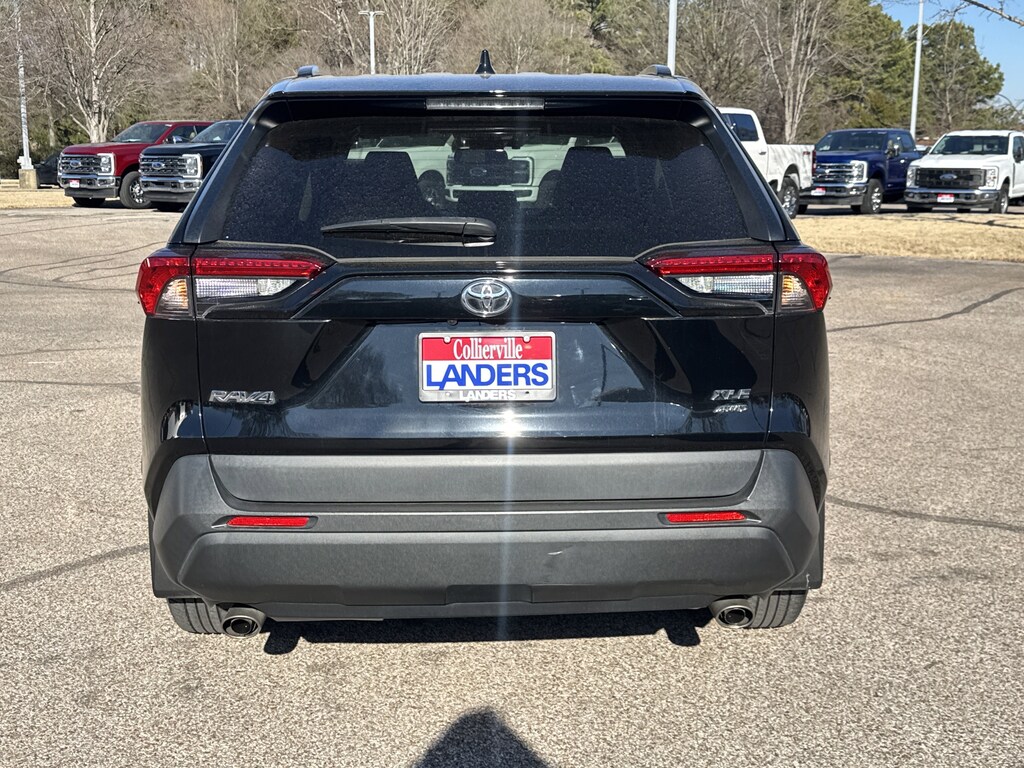 Used 2022 Toyota RAV4 XLE XLE AWD