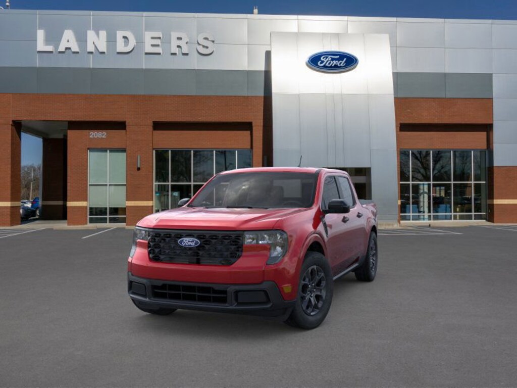 New 2025 Ford Maverick XLT XLT FWD SuperCrew