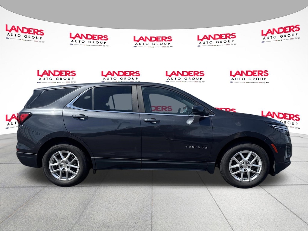 Used 2022 Chevrolet Equinox LT FWD LT w/1LT