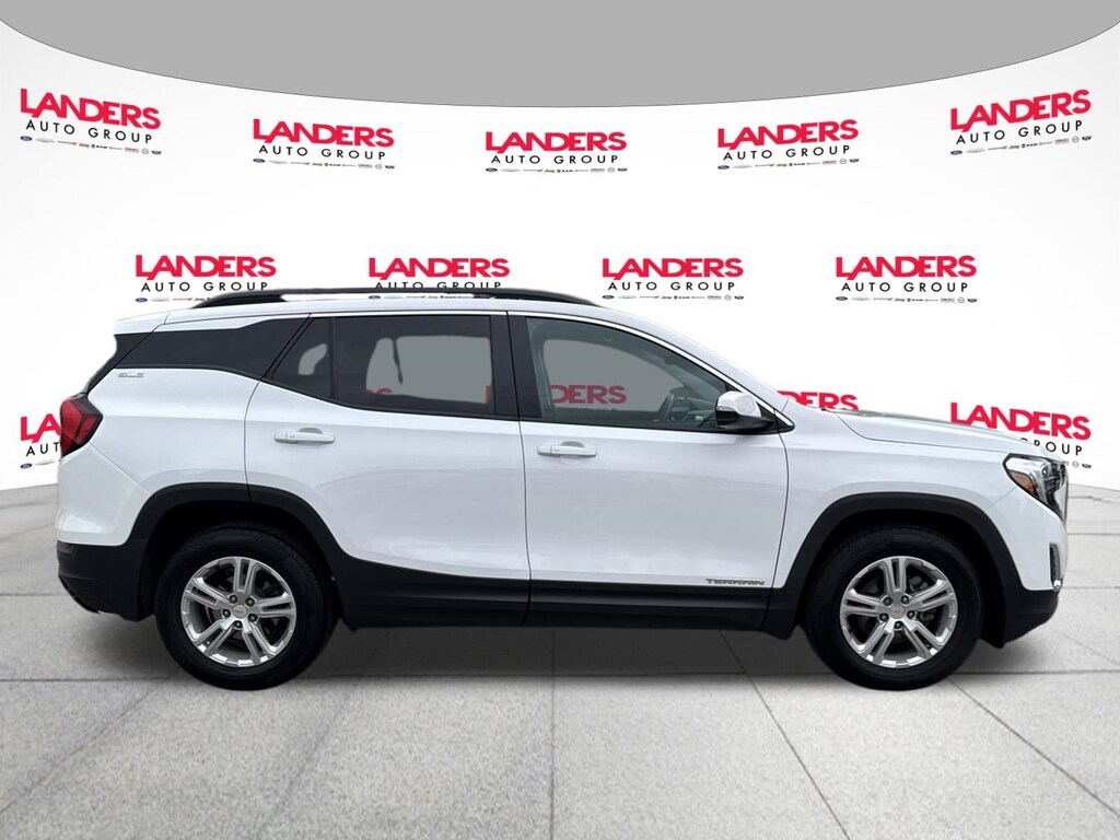 Used 2021 GMC Terrain SLE FWD SLE