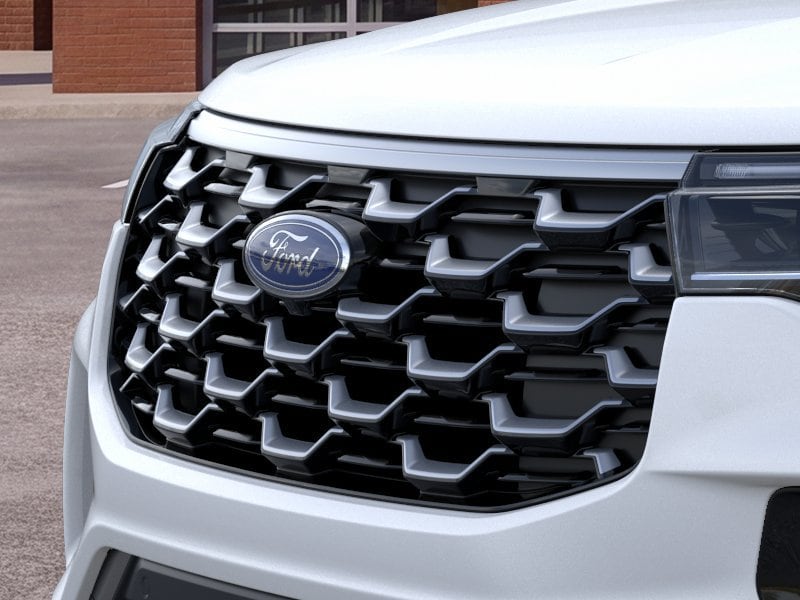 2026 Ford Explorer Platinum - Photo 17