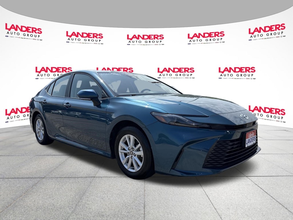 Used 2025 Toyota Camry LE LE