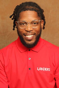 Staff member William Moore from ID_be54ce
