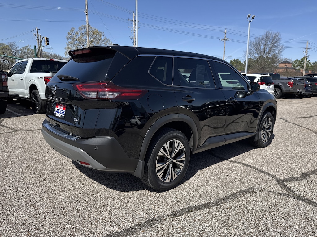 Used 2021 Nissan Rogue SV FWD SV