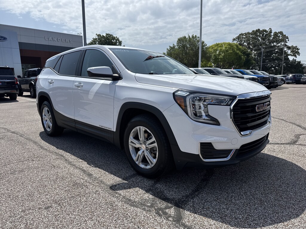 Used 2022 GMC Terrain SLE FWD SLE