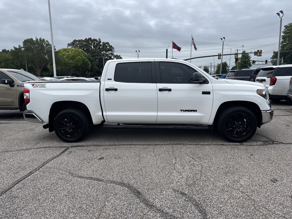 Used 2021 Toyota Tundra 2WD SR5 SR5 CrewMax 5.5 Bed 5.7L