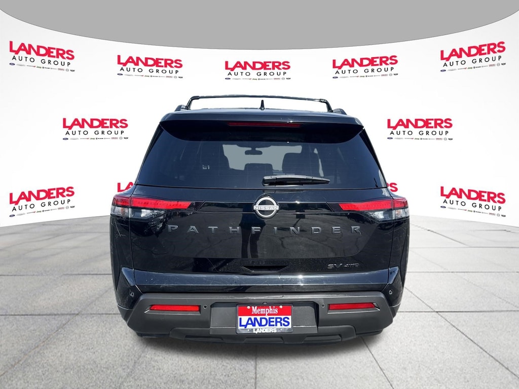 Used 2023 Nissan Pathfinder SV SV 4WD