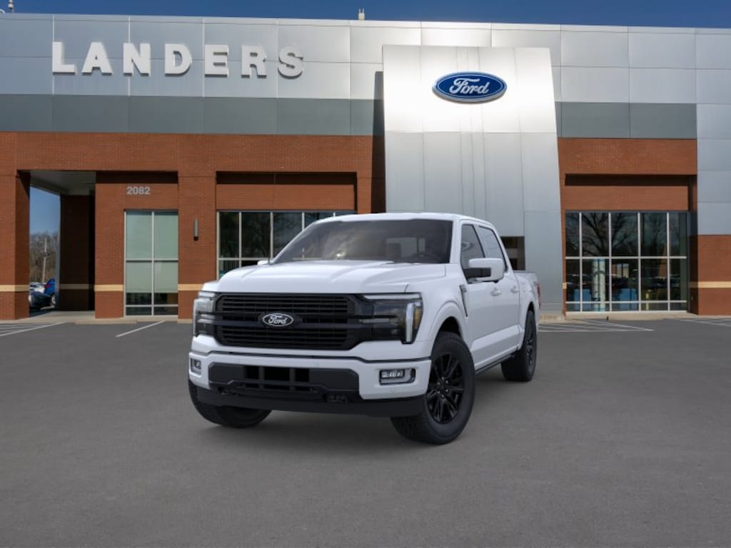 New 2025 Ford F-150 Platinum 2025 FORD F-150 PLATINUM CREW CAB 145 WB 4WD