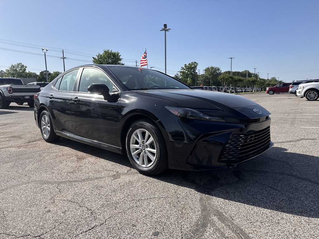 Used 2025 Toyota Camry