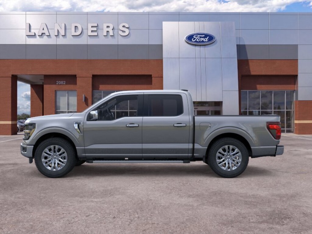 New 2026 Ford F-150 XLT XLT 2WD SuperCrew 5.5 Box