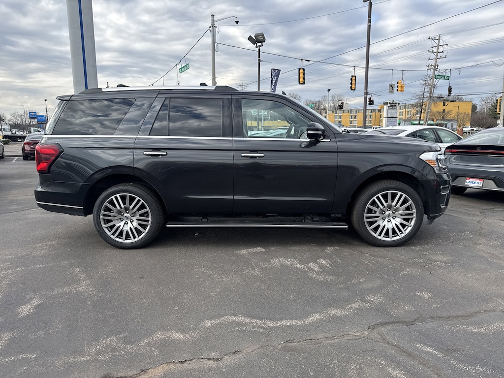 Used 2023 Ford Expedition Limited Limited 4x4