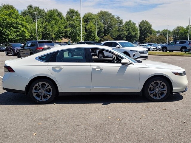 2024 Honda Accord EX photo 2
