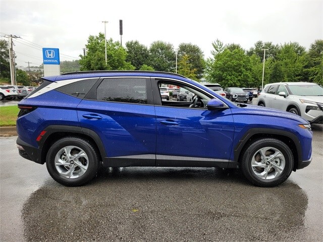 2023 Hyundai Tucson SEL photo 2